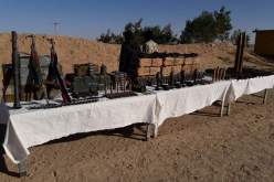 بالصور.. إرهابيان يسلمان نفسيهما للسلطات العسكرية ويكشفان عن مخبأ للأسلحة بتمنراست