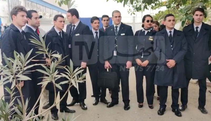 الجوية الجزائرية تقرر توقيف المضيفين المضربين تحفظيا ومتابعتهم قضائيا