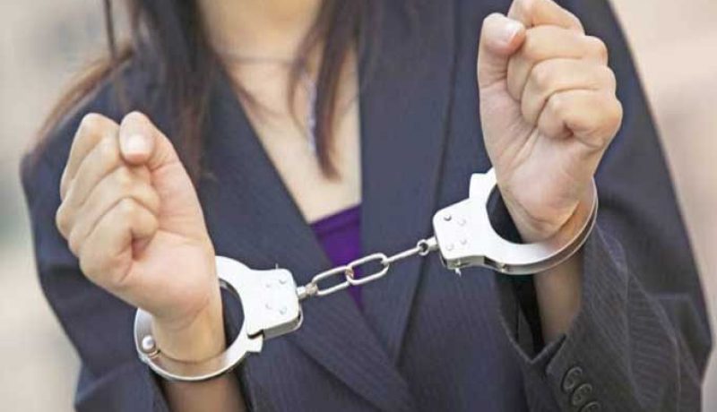 أمن الطارف يطيح بـ “سنفورة” زعيمة شبكة سطو على المنازل