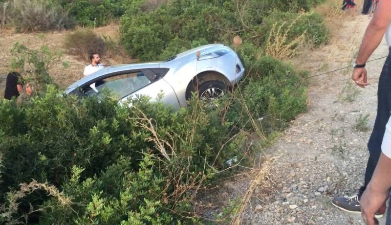 هلاك طفلة وإصابة شخصين من عائلة واحدة في حادث مرور بالبيض