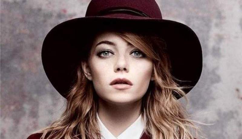 الوحش الأخضر الصغير يقلق الممثلة إيما ستون