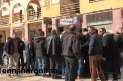مكتتبو “عدل” يحتجون أمام مقر الوكالة بسكيكدة للمطالبة بسكناتهم