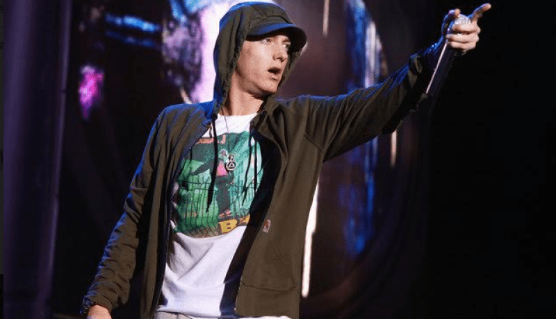 ٍحزب نيوزيلاندي يدفع 413 ألف دولار لـ”إيمينيم”