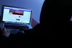توقيف شاب بتهمة إبتزاز قاصرات عبر الفيسبوك بتمنراست