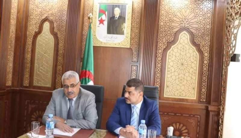 فوج عمل مشترك لوضع خطة لوقف درجة التلوث في المعالم الأثرية والسياحية الصحراوية