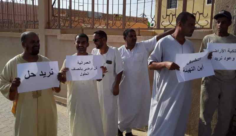الوادي.. مستفيدو التحصيصات السكنية يحتجون ببلدية حساني عبد الكريم