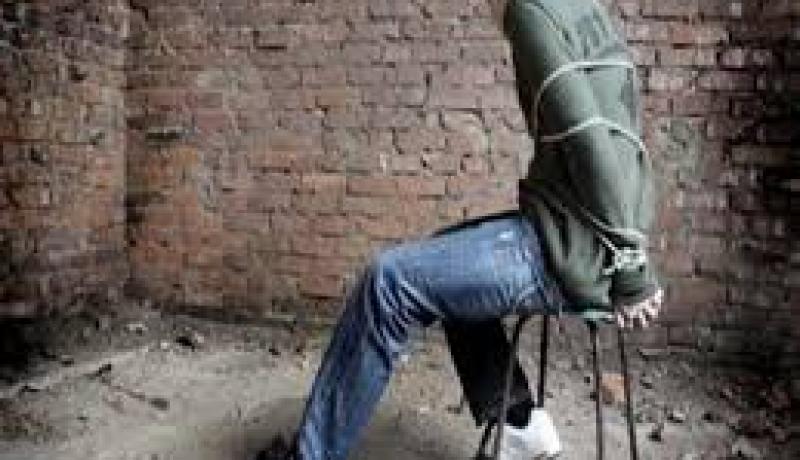 مسبوقان يختطفان قاصر ويعذبانه بمغارة” سان فوتاس” ليلة احتفال “CRB” بذكرى ميلاد