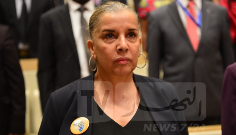 وزيرة الصناعة: مصانع الهواتف الذكية لن تغلق..لكنها لن تستفيد من الإمتيازات الجبائية