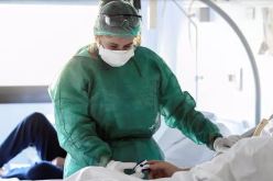 وفيات كورونا في إسبانيا تتجاوز الـ20 ألفا