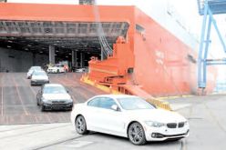 رئيس جمعية “وكلاء السيارات متعددة العلامات” لـ”النهار”:  “قرار الرئيس يمنع استيراد السيارات الفخمة وسنعوّض ڤولف بأربع مركبات”