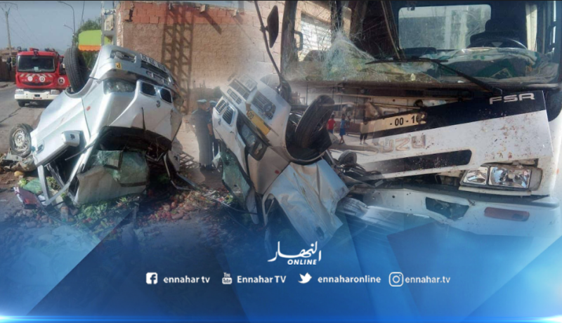 قتيل وجريح بعد اصطدام شاحنة للقمامة بسيّارة في الشلف