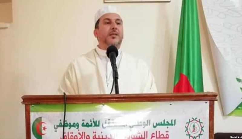 المجلس الوطني للأئمة يستنكر موقف الوزارة من مطالبهم