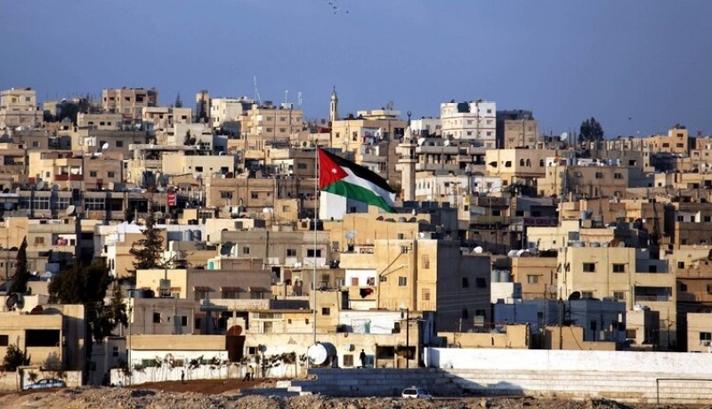 إعلان حظر  شامل لمدة 24 ساعة في الأردن