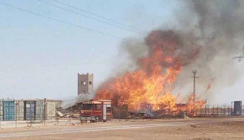 نشوب حريق مهول بخردوات أمام محطة كهرباء في الأغواط