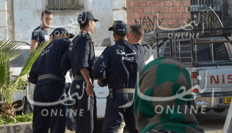 تيارت: توقيف مروّج بحوزته كمية من الاقراص المهلوس والكيف بالسوقر