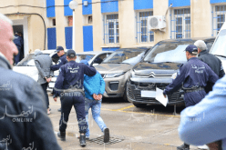 توقيف شابين قاما بتهديد فتيات بنشر صورهن عبر الفايسبوك في بسكرة