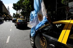 إضراب عام يشل الحركة في مختلف أرجاء الأرجنتين