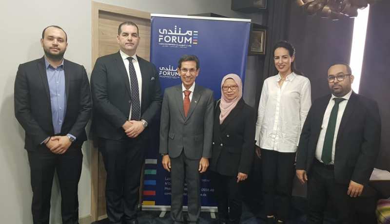 تنظيم لقاء أعمال بين رجال الأعمال الجزائريين والسنغافوريين قبل نهاية السنة