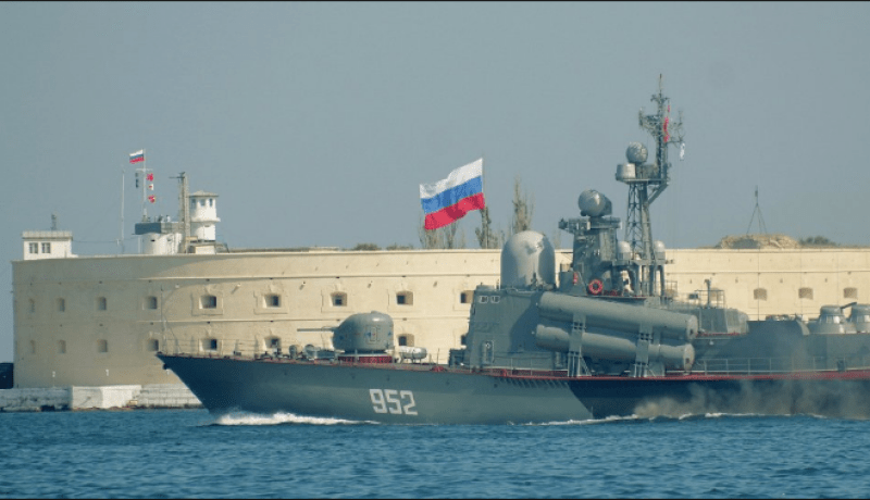 مناورات صاروخية للبحرية الروسية في البحر المتوسط