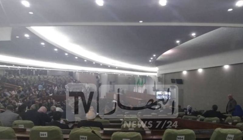 نواب البرلمان يصوتون بالأغلبية على القانون العضوي للمالية