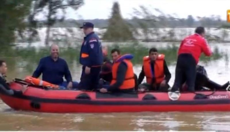 البليدة.. إجلاء 10 أشخاص حاصرتهم مياه الأمطار ببن خليل