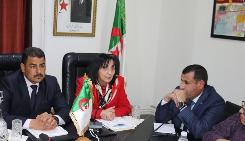 بالصور.. حراث وسيد الشيخ يجتمعان بإطارات قطاع البيئة والطاقات المتجددة