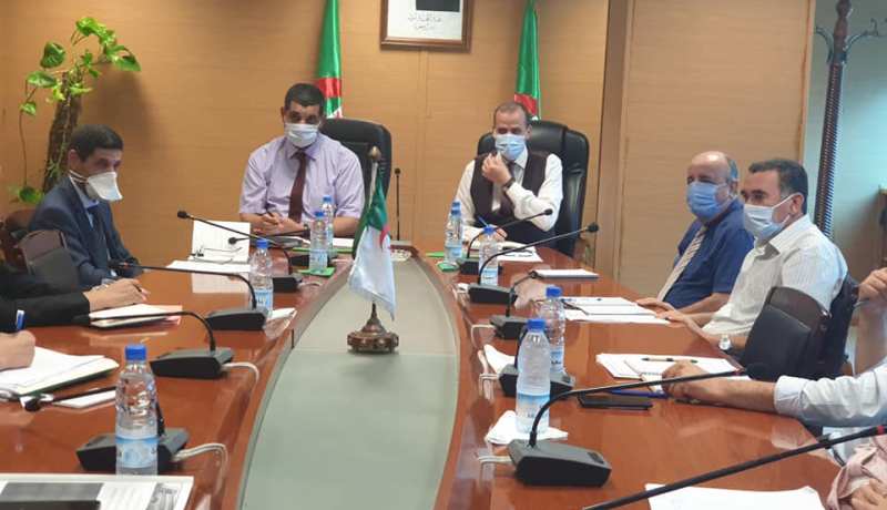 رزيق وبكاي يقيمان زيارة العمل التي قادتهما إلى تمنراست وإليزي وتندوف وأدرار