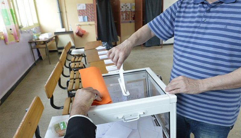 غلق 4 مراكز انتخاب بأولاد عمار بسبب مناوشات في باتنة