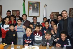 بالصور.. وزيرة التضامن الوطني تستقبل أطفال المؤسسة المسعفة “الهضاب”