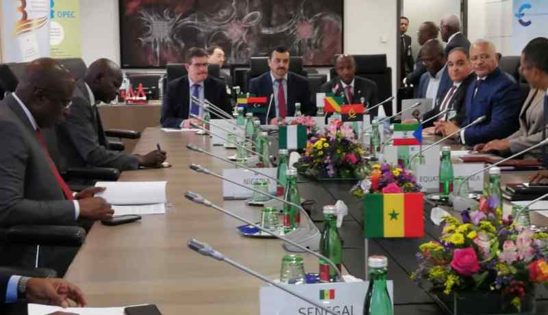 التوقيع على اتفاق نقل منظمة الدول الإفريقية المنتجة للنفط إلى برازافيل
