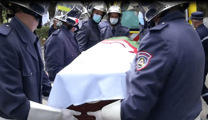 المجاهد عمر بوداود يُشيع إلى مثواه الأخير بمقبرة العالية