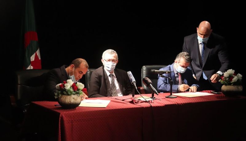 التوقيع على اتفاقية بين المعهد العالي لمهن فنون العرض والسمعي البصري والمؤسسة العمومية للتلفزيون