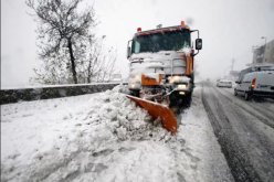 إعادة فتح كافة المسالك المؤدية إلى قرى تيزي وزو بعد إزالة الثلوج