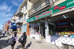 مقهى 5 جويلية، مطعم تيكجدة وبقلاوة العاصمة.. عبق الجزائر يضخ بكندا