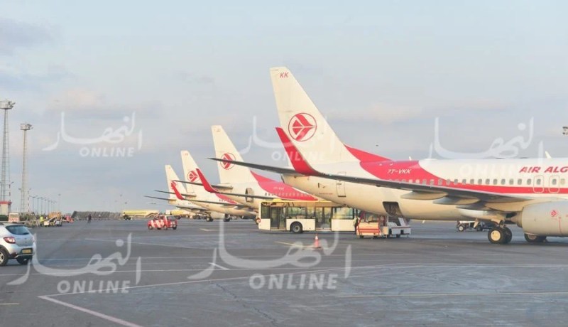 طائرة للجوية الجزائرية تعود إلى أرضية المطار بركابها بعد ساعتين من الطيران