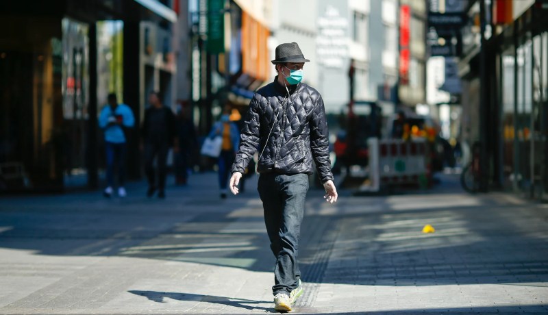 برنامج الغذاء العالمي يحذر من كارثة إنسانية بسبب كورونا