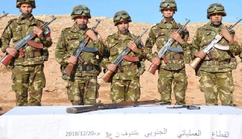كشف مخبأ يحوي أسلحة وذخيرة بتندوف