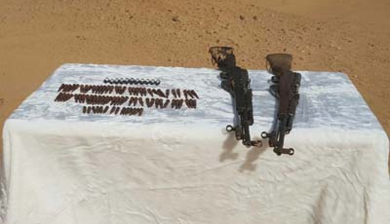 الجيش يضبط بندقيتين نصف آليتين ومسدس آلي في برج باجي مختار وعين قزام