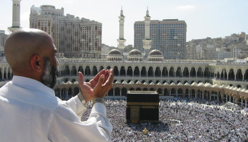 محمد عيسى: “تكلفة الحج ارتفعت هذه السنة.. لكنها لن تصل إلى مستوى جنونيا”