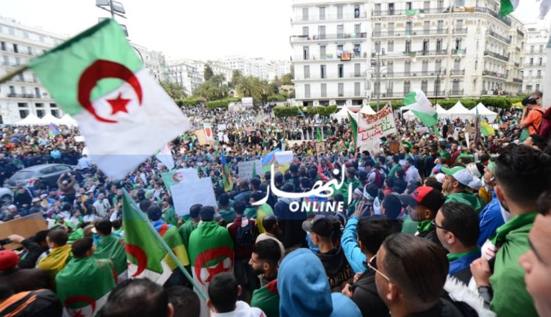 جمعـــة تاسعـــة بشعـــار.. «لا حـــوار مـــع فلـــول النظـــام»