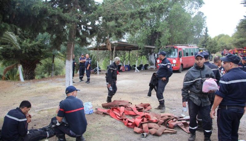 بالصور.. تبادل المهام بين الفوج الثاني والثالث للرتل المتنقل للحماية المدنية بالعاصمة