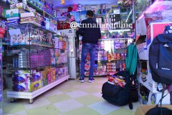 صاحب محل عطور يتهم قريبـه بسرقــة أكثــر مــن 100 مليــون سنتيــم في الحميــز