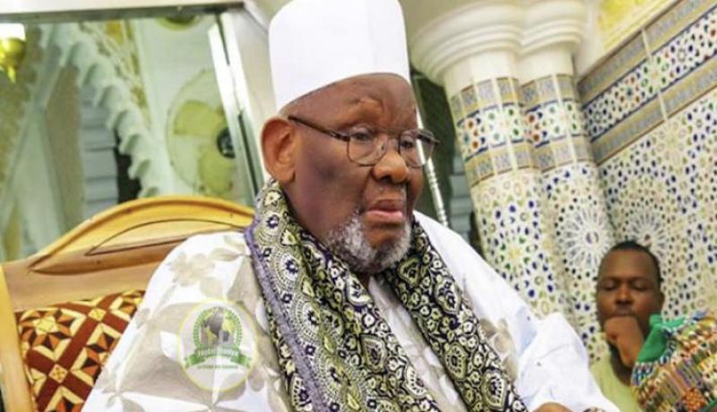 الرئيس تبون يعزي عائلة الشيخ إبراهيم أنياس خليفة الطريقة التيجانية بالسنغال