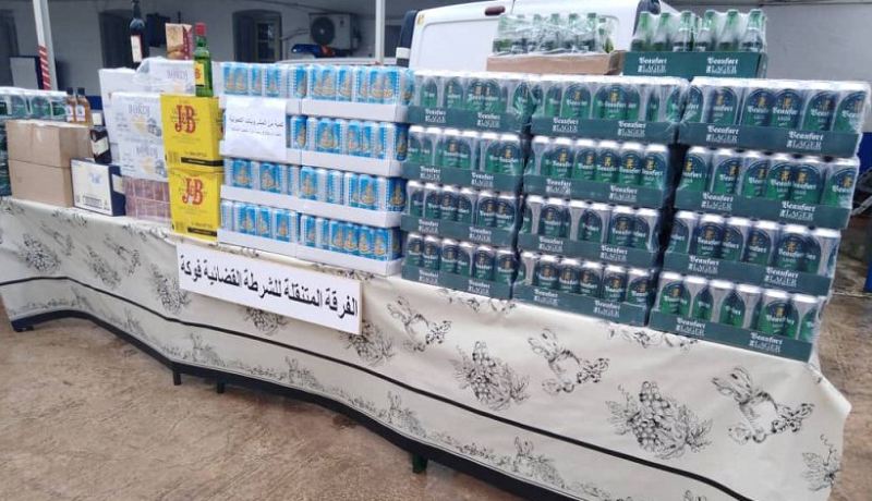 حجز أكثر من 2000 قارورة خمر وتوقيف مروجيها بتيبازة