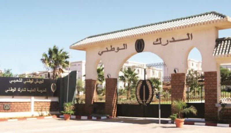 العميد قواسمية ينصّب العقـيد دراني محمد قائدا للمدرسة العليا للدرك الوطني بزرالدة