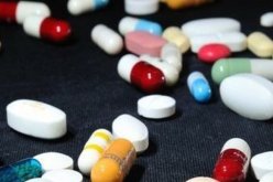 الحكومة تشدد الرقابة على المواد والأدوية المؤثرة عقليا