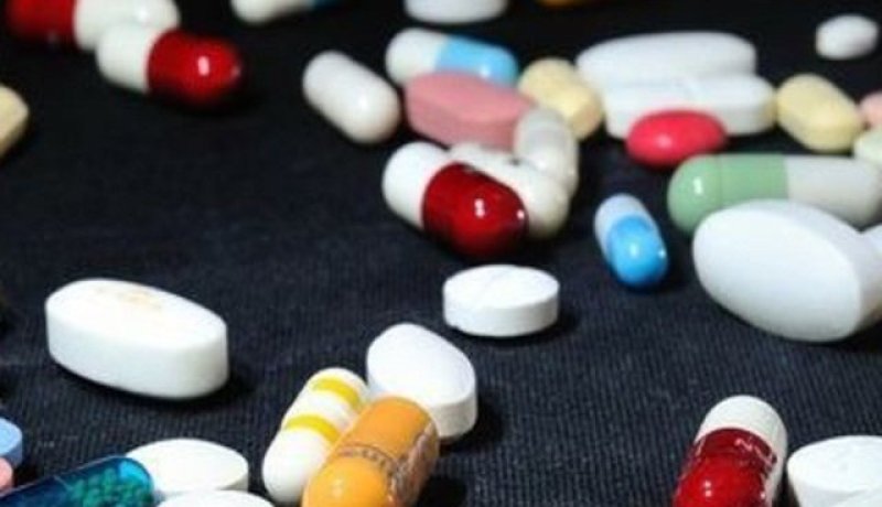 الحكومة تشدد الرقابة على المواد والأدوية المؤثرة عقليا