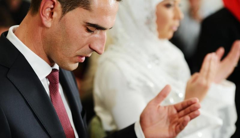 زواج.. عازبات وعاصميون يبحثون عن الحلال والاستقرار