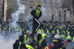 الأمن المصري يعتقل أول مواطن يرتدي سترة صفراء