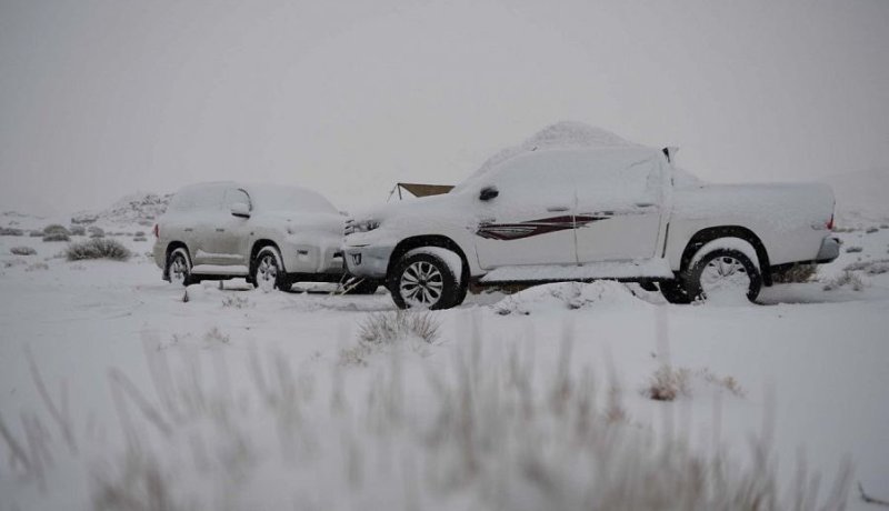 الثلوج تغطي شمال المملكة العربية السعودية